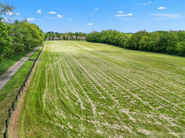 4119 W Leestown Road, Midway, KY 40347