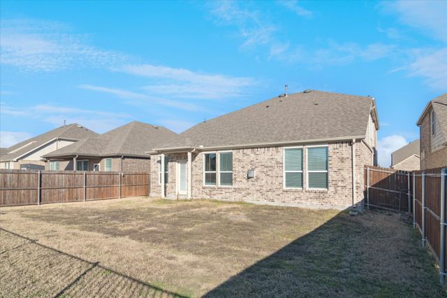 235 Hadley Lane, Fate, TX 75087