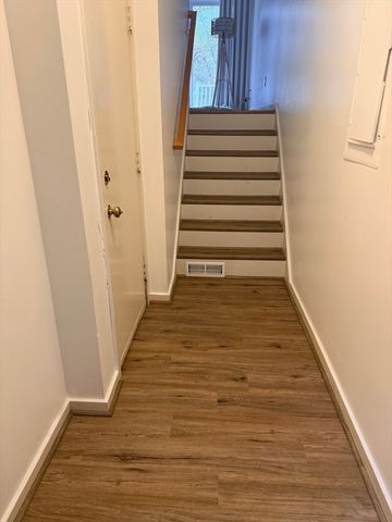 23 Marion Rd B, Salem, MA 01970