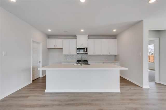 1411 Lowe Pond Street, Forney, TX 75126