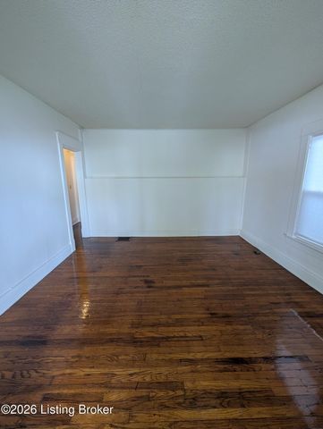 3118 Dumesnil St, Louisville, KY 40211