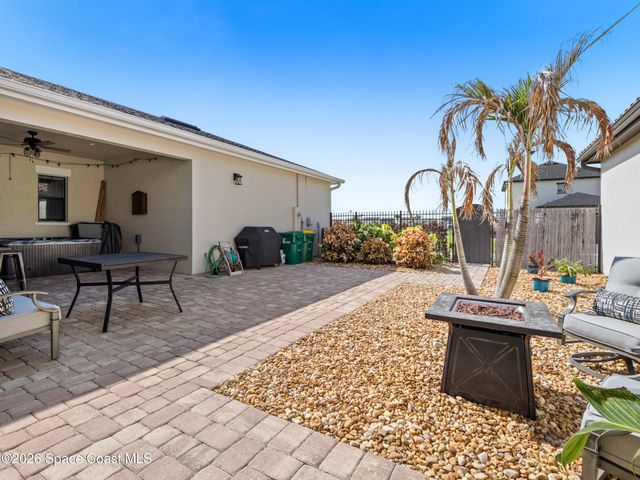 2377 Trava Lane, Melbourne, FL 32940