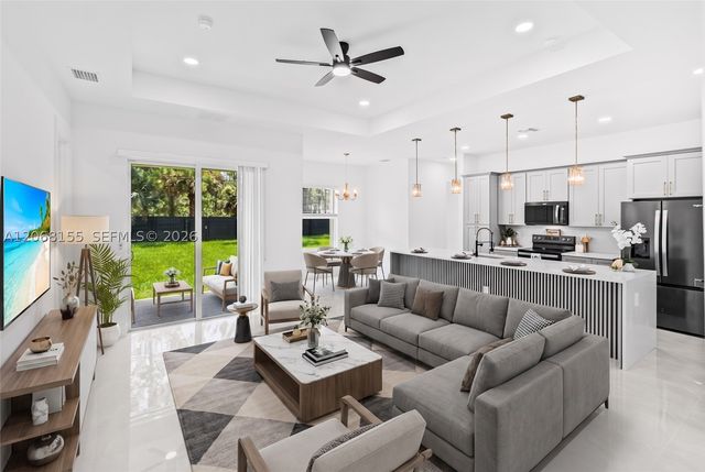 942 E KANUGA ST, Lehigh Acres, FL 33974