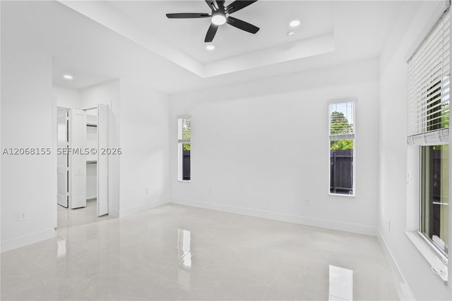 942 E KANUGA ST, Lehigh Acres, FL 33974