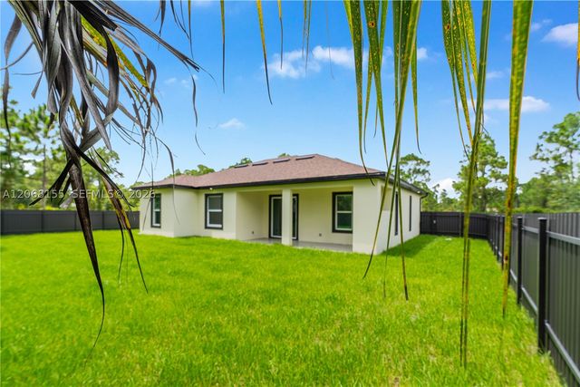 942 E KANUGA ST, Lehigh Acres, FL 33974