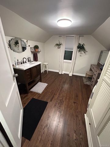 6 Wilson Boulevard, Poughkeepsie, NY 12603