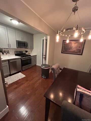 6 Wilson Boulevard, Poughkeepsie, NY 12603