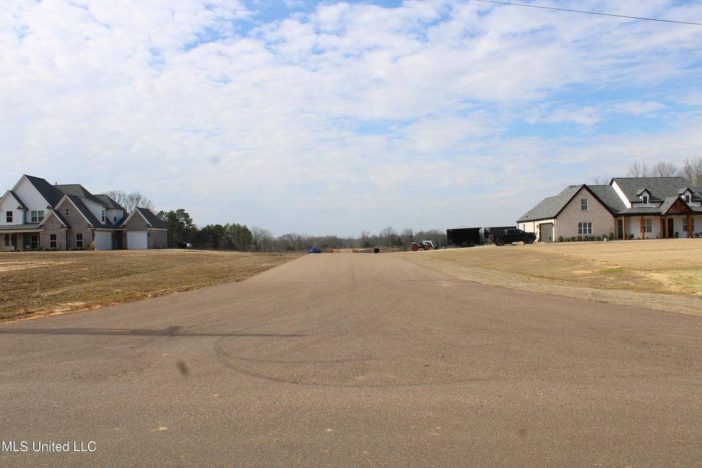 13 Taylor Nichole Road, Byhalia, MS 38611 — photo 3