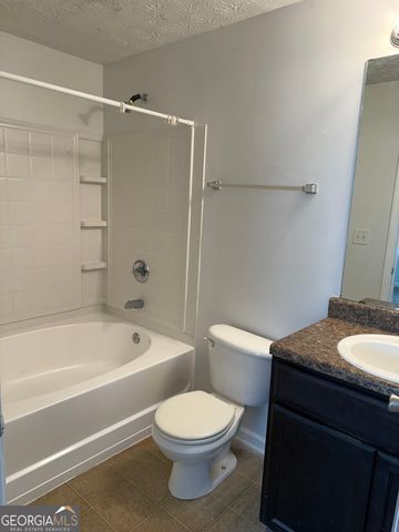 10201 Fairington Ridge Circle, Lithonia, GA 30038