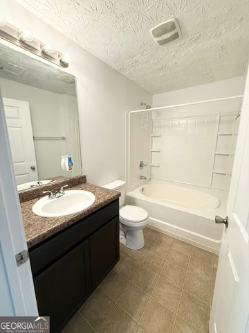 10201 Fairington Ridge Circle, Lithonia, GA 30038
