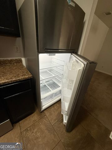 10201 Fairington Ridge Circle, Lithonia, GA 30038