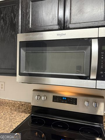 10201 Fairington Ridge Circle, Lithonia, GA 30038
