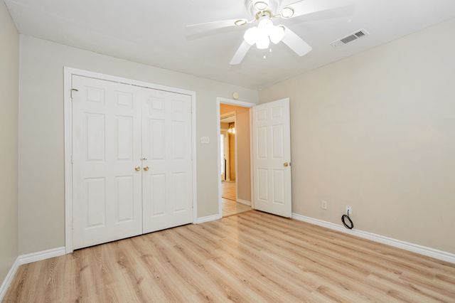 1120 N 3rd Street, Wills Point, TX 75169