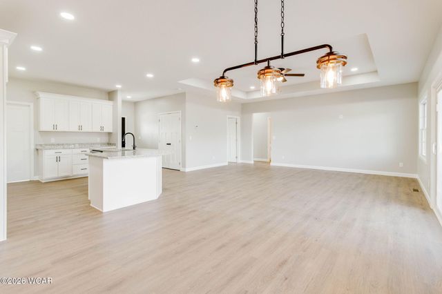 2739 Pine Run, Lima, OH 45801