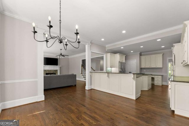 960 Allen Lake Lane, Suwanee, GA 30024