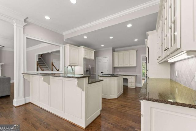 960 Allen Lake Lane, Suwanee, GA 30024