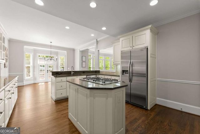 960 Allen Lake Lane, Suwanee, GA 30024