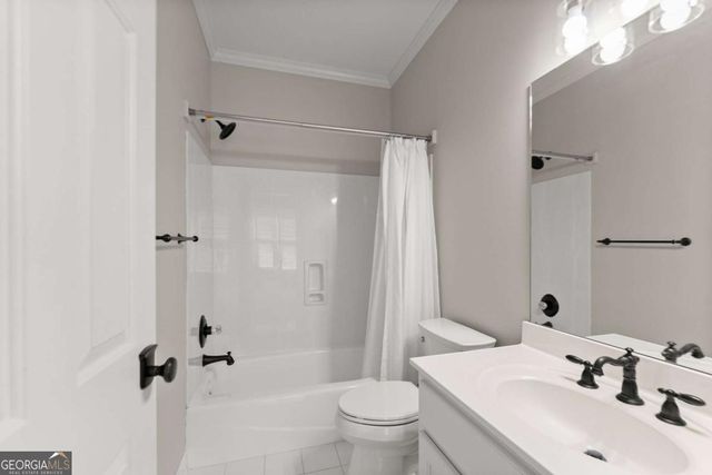 960 Allen Lake Lane, Suwanee, GA 30024