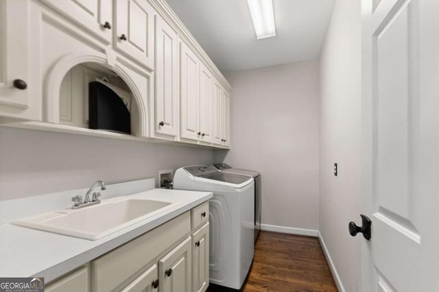 960 Allen Lake Lane, Suwanee, GA 30024