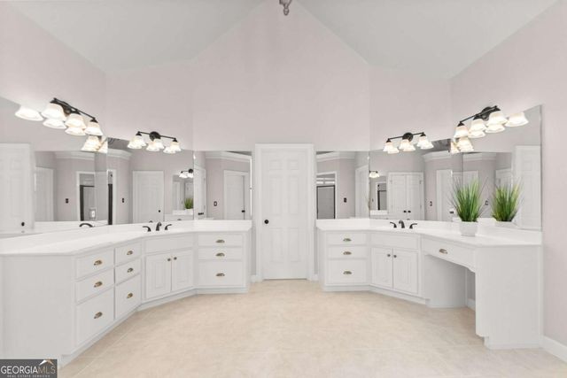 960 Allen Lake Lane, Suwanee, GA 30024