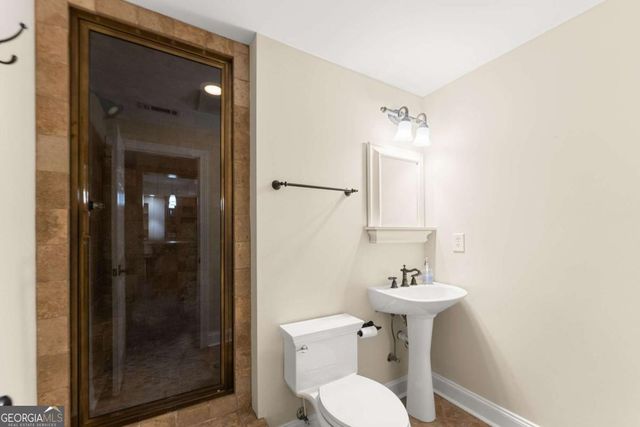 960 Allen Lake Lane, Suwanee, GA 30024