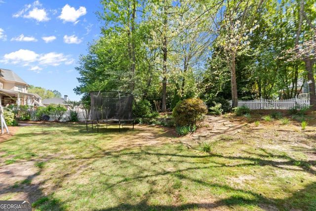 960 Allen Lake Lane, Suwanee, GA 30024