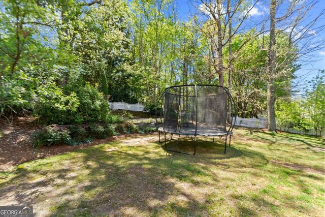 960 Allen Lake Lane, Suwanee, GA 30024