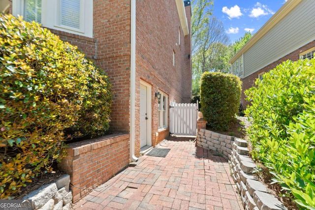 960 Allen Lake Lane, Suwanee, GA 30024