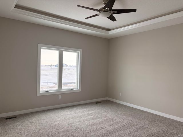 5070 CHICKADEE Drive, Woodburn, IN 46797