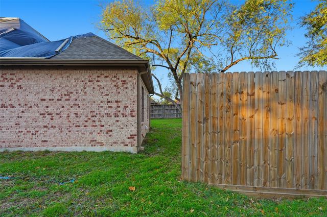 2205 Jefferson Trail, Denton, TX 76205