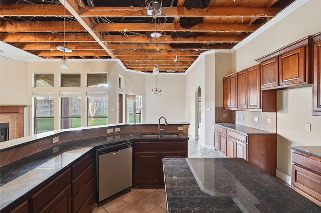 2205 Jefferson Trail, Denton, TX 76205