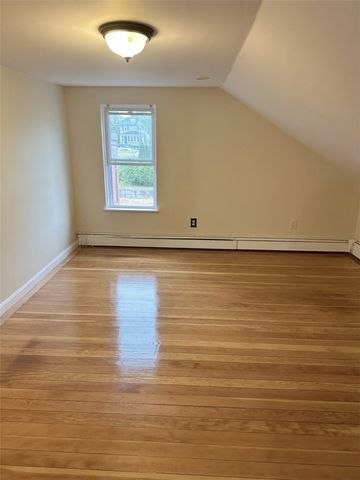 55 Second Street 3, East Providence, RI 02914