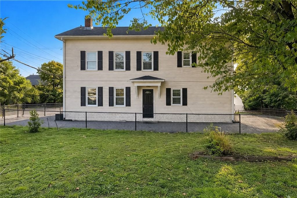 55 Second Street 3, East Providence, RI 02914