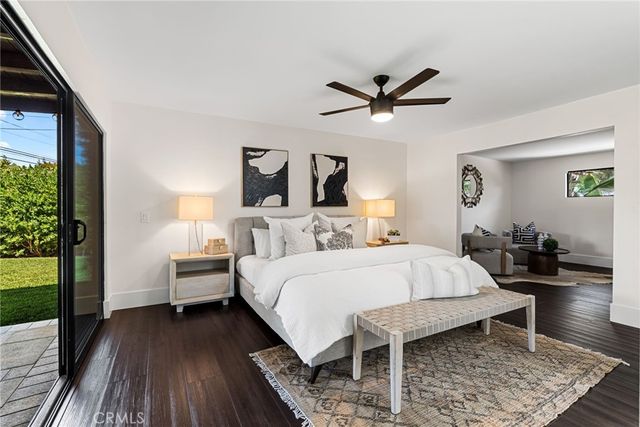 13981 Sandhurst Place, North Tustin, CA 92705
