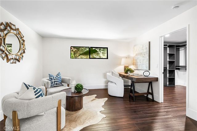 13981 Sandhurst Place, North Tustin, CA 92705