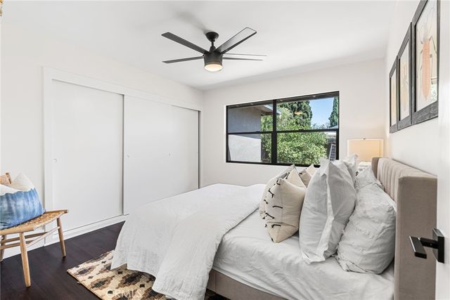 13981 Sandhurst Place, North Tustin, CA 92705