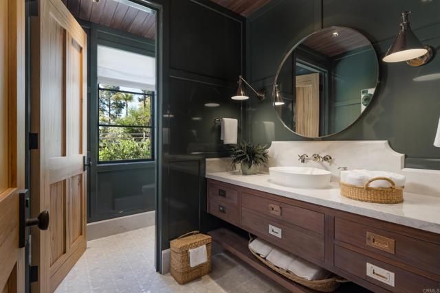 17845 Via de Fortuna, Rancho Santa Fe, CA 92067