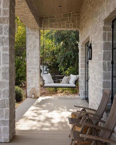 17845 Via de Fortuna, Rancho Santa Fe, CA 92067