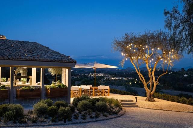 17845 Via de Fortuna, Rancho Santa Fe, CA 92067