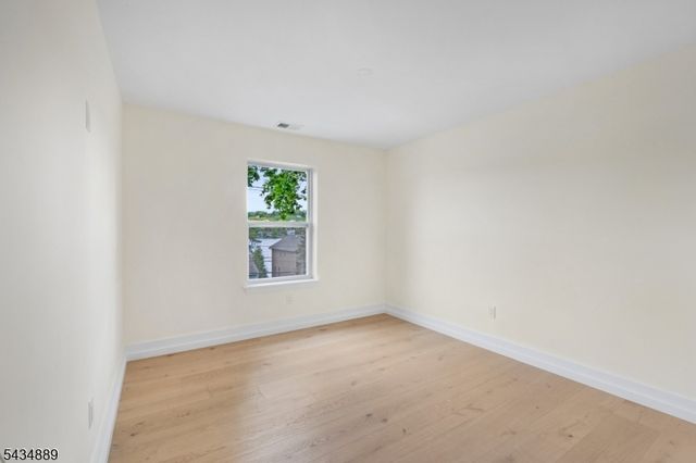 269 E Shore Trl, Sparta Twp., NJ 07871