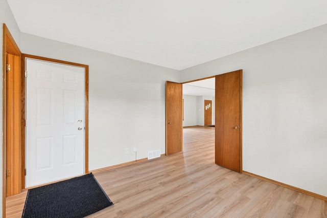 4325 142nd STREET, Brookfield, WI 53005
