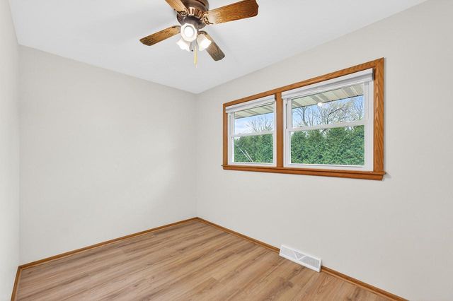 4325 142nd STREET, Brookfield, WI 53005