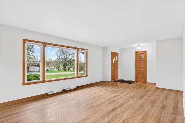 4325 142nd STREET, Brookfield, WI 53005