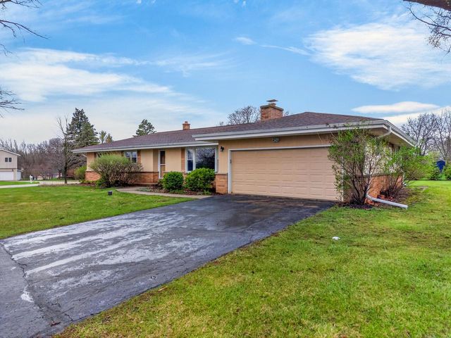 4325 142nd STREET, Brookfield, WI 53005
