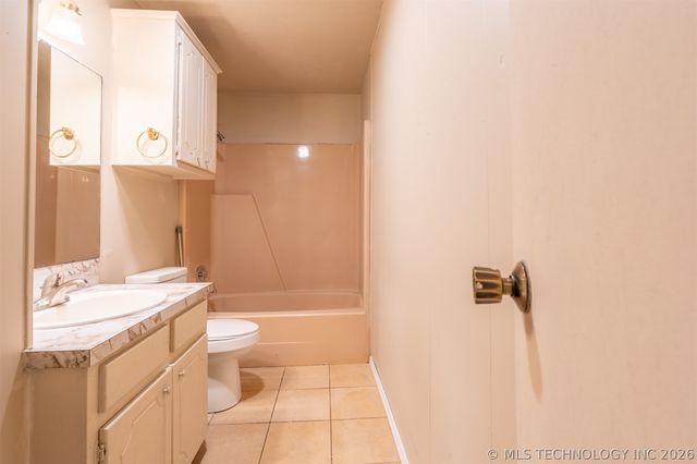 11765 E Elm Street, Claremore, OK 74019