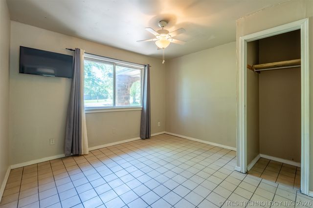 11765 E Elm Street, Claremore, OK 74019