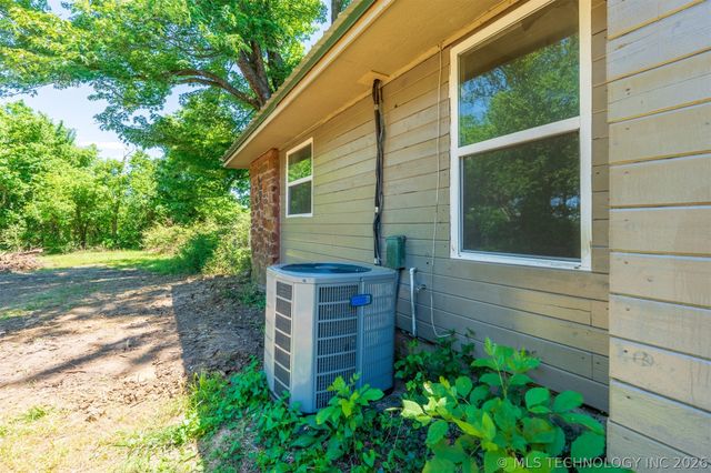 11765 E Elm Street, Claremore, OK 74019