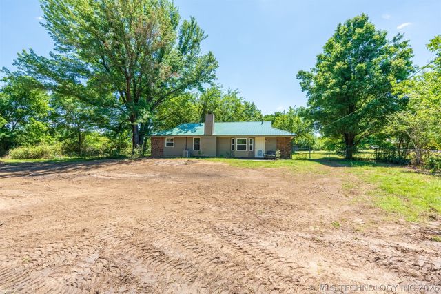 11765 E Elm Street, Claremore, OK 74019