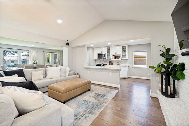 4137 Candlenut Lane, Dallas, TX 75244