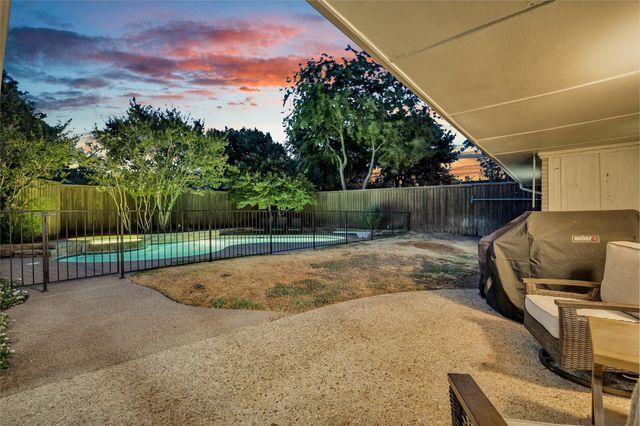 4137 Candlenut Lane, Dallas, TX 75244